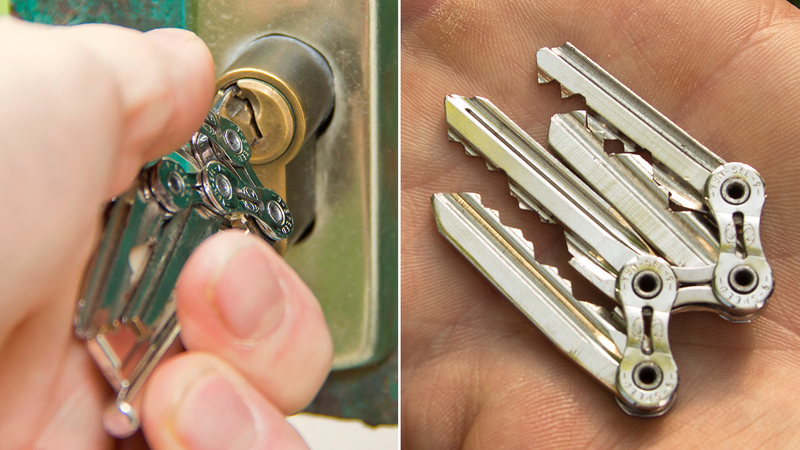 Illustration for article titled An Ultra Minimal Keychain Born From Recycled Bike Chains